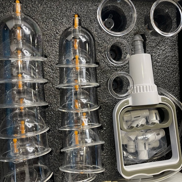 BRAND NEW Eambond Quality Cupping Set w/ 18 plastic cups - Picture 4 of 6